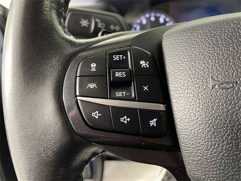 Used 2020 Ford Explorer XLT w/ Equipment Group 202A image 11