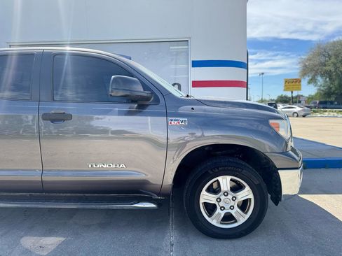 Used 2012 Toyota Tundra 4x4 Double Cab w/ Tow Pkg image 22