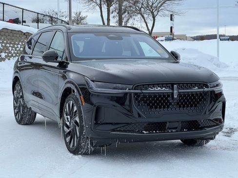 New 2026 Lincoln Nautilus Reserve w/ Jet Appearance Package image 36