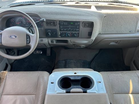 Used 2004 Ford F350 Lariat AWD/4WD image 14