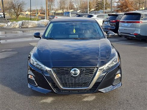 Used 2020 Nissan Altima 2.5 SR image 3