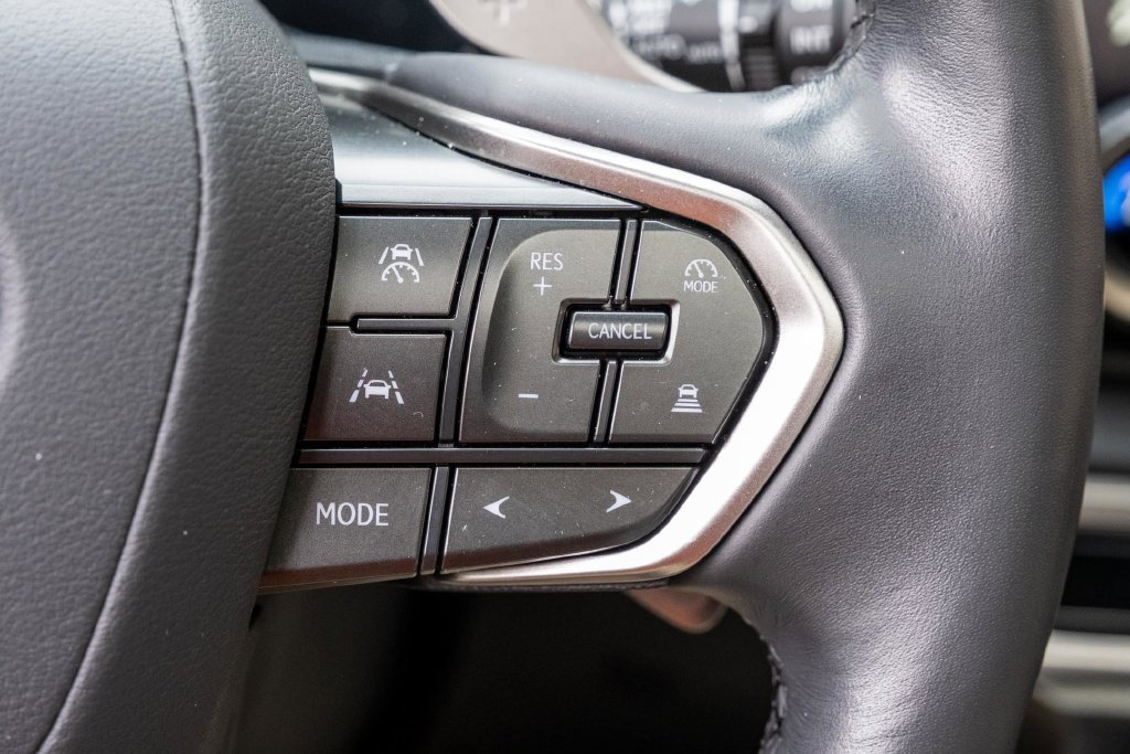 Used 2024 Lexus RX 350 Premium w/ Accessory Package (Z1) AWD/4WD image 22