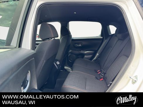 Used 2024 Honda HR-V Sport image 11