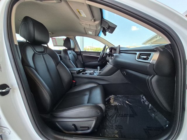 Used 2025 Genesis G70 2.5T AWD/4WD image 21