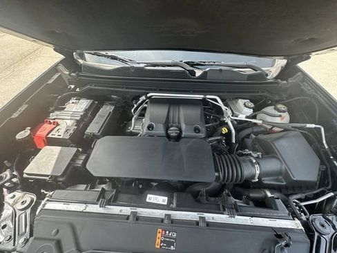 Used 2025 GMC Canyon Elevation w/ Convenience Package AWD/4WD image 19
