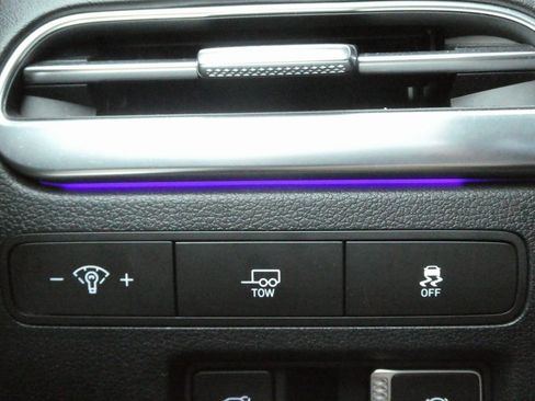 Used 2024 Hyundai Palisade Calligraphy image 18