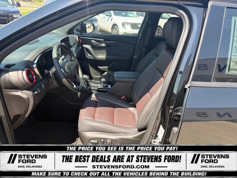 Used 2025 Chevrolet Blazer RS FWD image 15