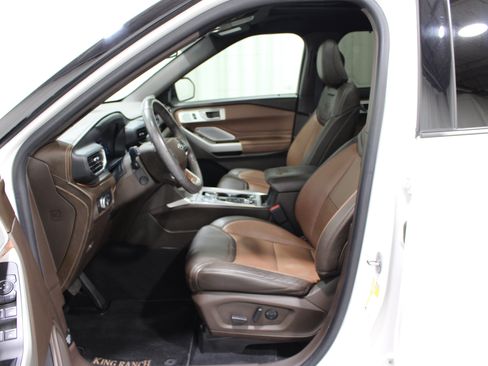 Used 2022 Ford Explorer King Ranch w/ Class IV Trailer Tow Package AWD/4WD image 3