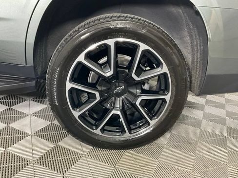 Used 2023 Chevrolet Tahoe RST w/ Luxury Package AWD/4WD image 42