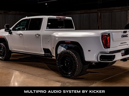 Used 2023 GMC Sierra 3500 Denali w/ Denali Ultimate Package image 7