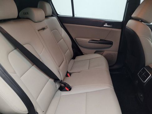 Used 2020 Kia Sportage S FWD image 19