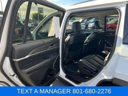 Used 2022 Jeep Grand Cherokee L Limited w/ Luxury Tech Group II AWD/4WD image 32