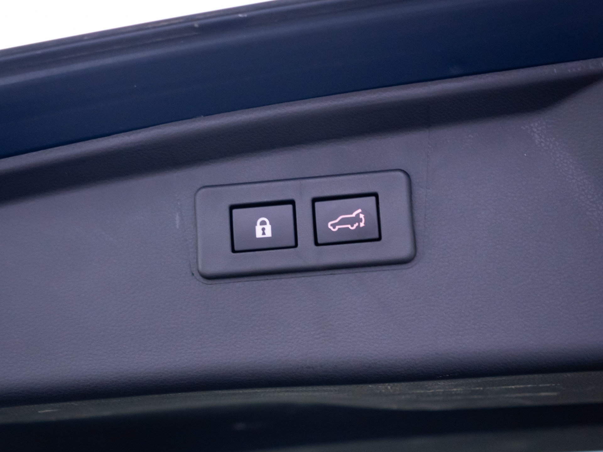 Used 2023 Subaru Outback Touring XT AWD/4WD image 32