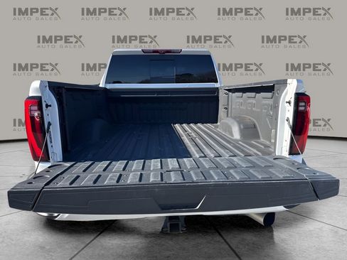 Used 2024 GMC Sierra 2500 Denali w/ Denali Reserve Package image 32