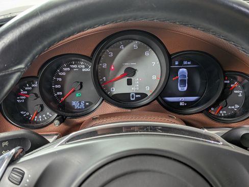 Used 2014 Porsche 911 Carrera S RWD image 17