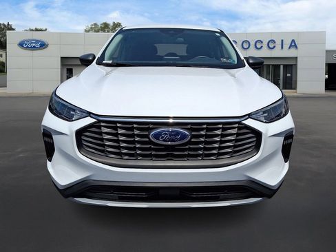Certified 2023 Ford Escape Active AWD/4WD image 2