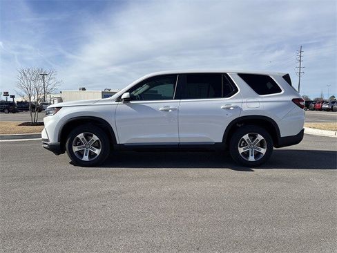 New 2025 Honda Pilot EX-L image 2