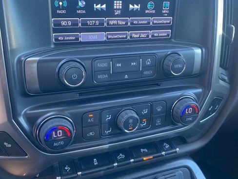 Used 2017 Chevrolet Silverado 1500 LT w/ All Star Edition AWD/4WD image 26