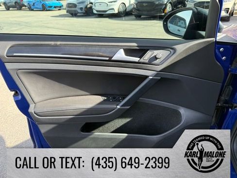 Used 2016 Volkswagen Golf R 4-Door image 12