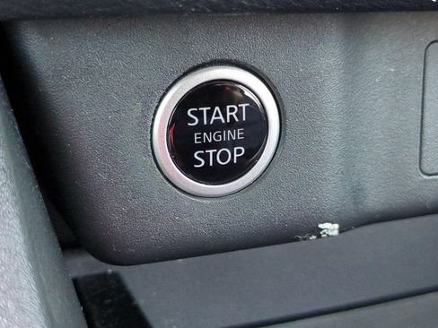 Used 2021 Nissan Rogue SV w/ Premium Package FWD image 28