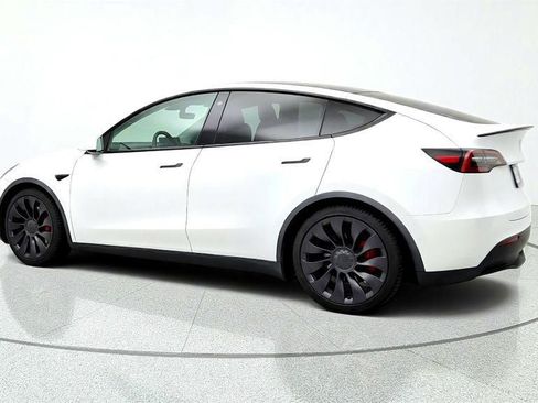 Used 2021 Tesla Model Y Performance AWD/4WD image 7