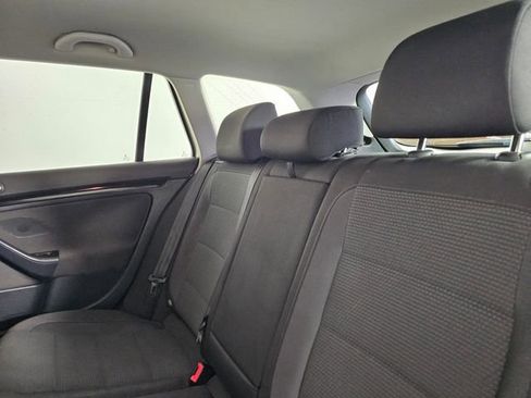 Used 2014 Volkswagen Jetta S image 18