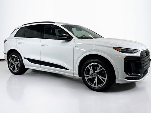 New 2027 Audi Q6 e-tron Premium Plus AWD/4WD image 3