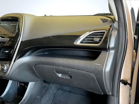 Used 2021 Chevrolet Spark LT image 17