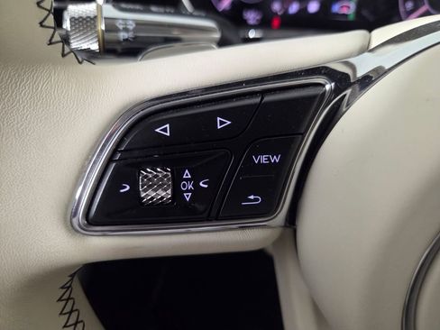 Used 2025 Bentley Continental GTC AWD/4WD image 19