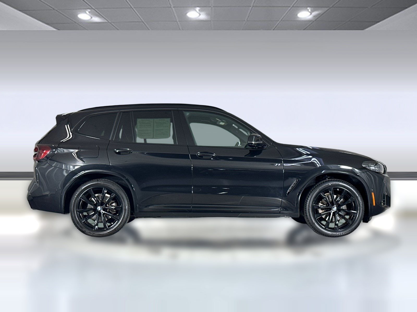 Certified 2024 BMW X3 xDrive30i w/ M Sport Package AWD/4WD image 8