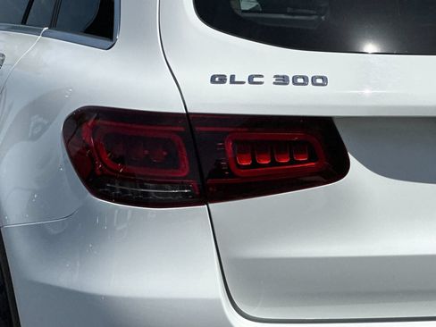 Certified 2022 Mercedes-Benz GLC 300 image 33