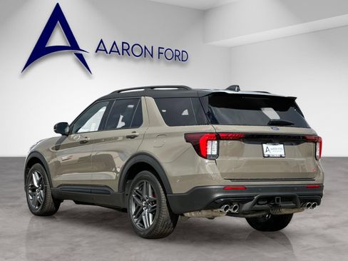 New 2026 Ford Explorer ST w/ Sun And Sound Package image 4