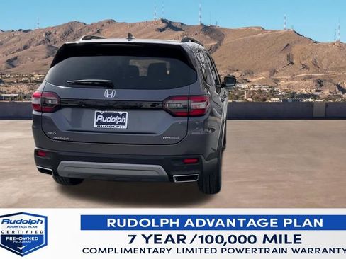 Certified 2025 Honda Pilot Touring image 6