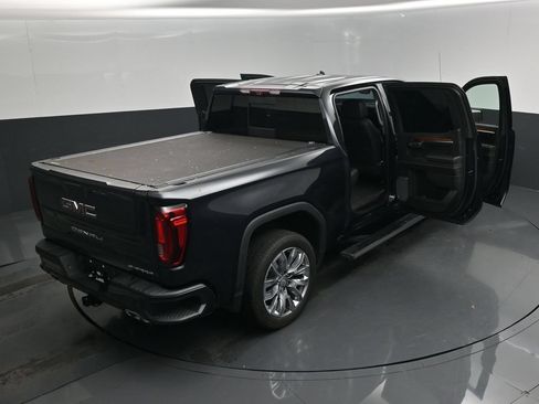 Used 2023 GMC Sierra 1500 Denali w/ Denali Reserve Package AWD/4WD image 29