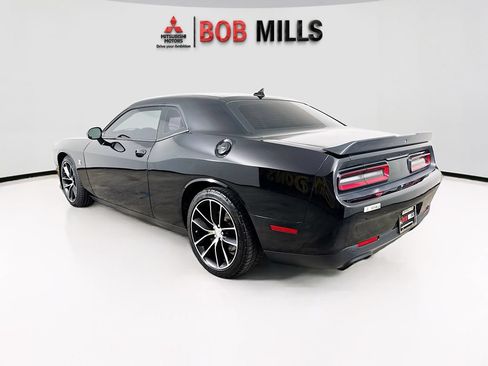 Used 2016 Dodge Challenger R/T Scat Pack w/ Driver Convenience Group RWD image 5