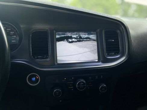Used 2011 Dodge Charger R/T RWD image 16