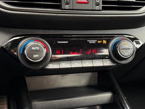 Used 2023 Kia Forte GT-Line image 14