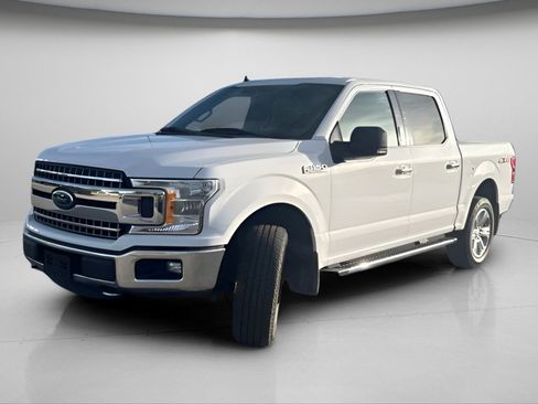 Used 2019 Ford F150 XLT w/ Equipment Group 302A Luxury AWD/4WD image 15