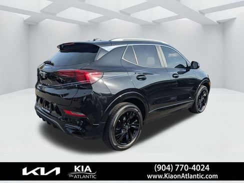 Used 2025 Buick Encore GX Sport Touring w/ Advanced Technology Package FWD image 3