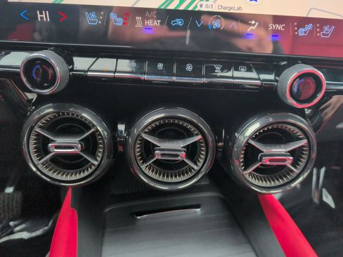 Certified 2025 Chevrolet Blazer EV SS image 21