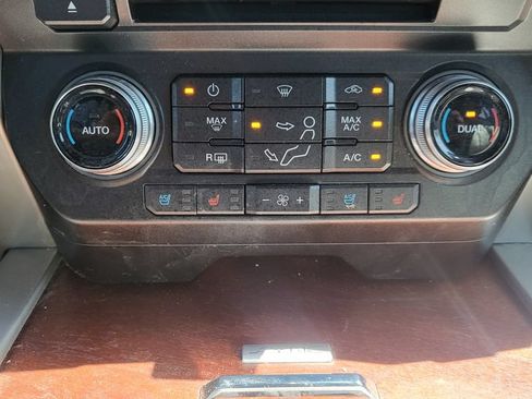 Used 2017 Ford F350 King Ranch w/ King Ranch Ultimate Package AWD/4WD image 37