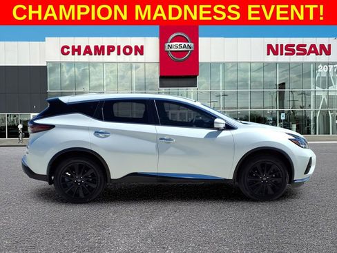 Used 2023 Nissan Murano SL w/ SL Moonroof Package image 8