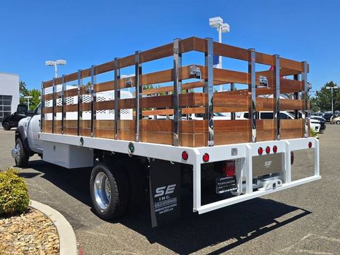 New 2026 RAM 5500 Tradesman AWD/4WD image 6