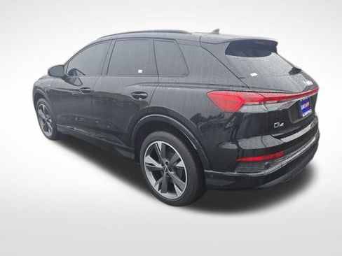 Used 2023 Audi Q4 e-tron Premium Plus w/ Premium Plus image 5
