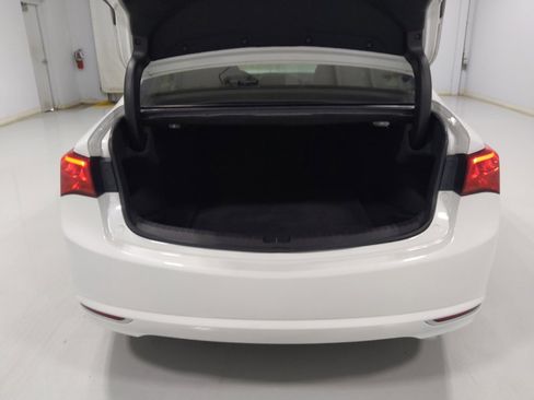 Used 2020 Acura TLX image 29