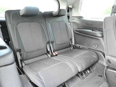 Used 2023 Jeep Grand Cherokee L Laredo AWD/4WD image 36