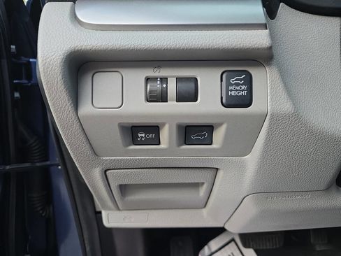 Used 2014 Subaru Forester 2.5i Limited w/ Rugged Package #2 image 34