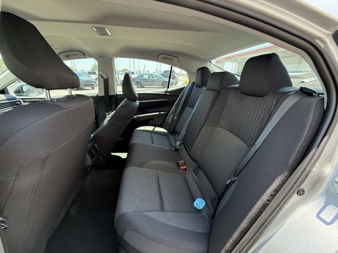 Used 2026 Toyota Camry LE FWD image 5