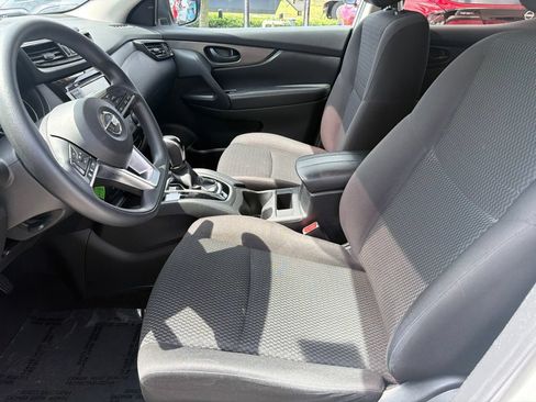 Used 2020 Nissan Rogue Sport S FWD image 7