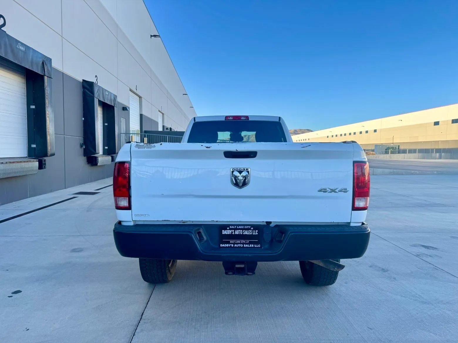 Used 2014 RAM 2500 Tradesman w/ Chrome Appearance Group AWD/4WD image 4